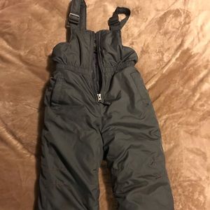 Boys snow pants